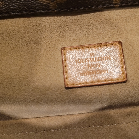 Louis Vuitton Brown Monogram ARTSY TOTR Authentic - Picture 5 of 13